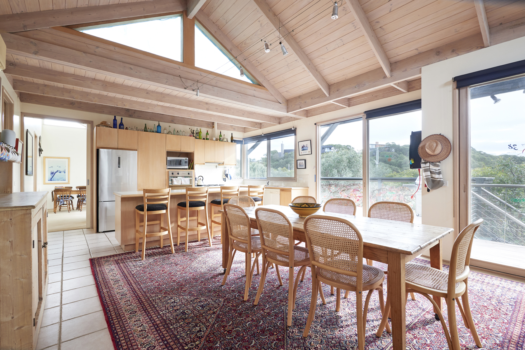 Portsea Beach House with Huge Deck & Spa 4