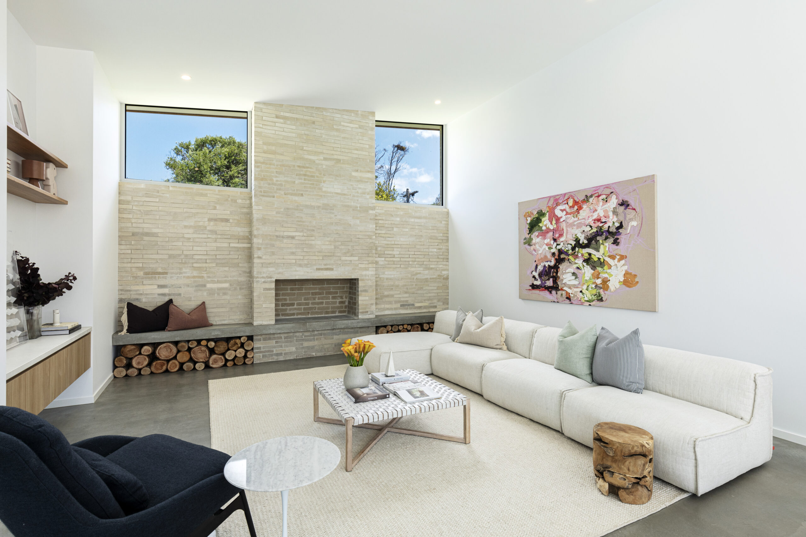 Sorrento 4 bed retreat with pool and heated spa 5