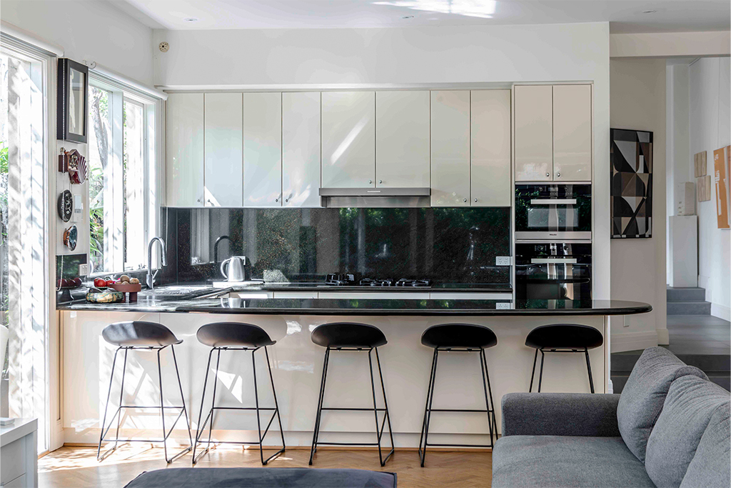 Townhouse by the beach 5